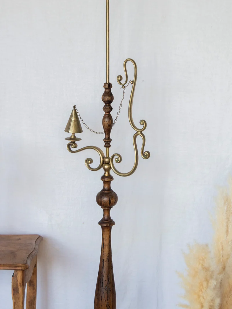 Julien, le lampadaire en laiton N°353