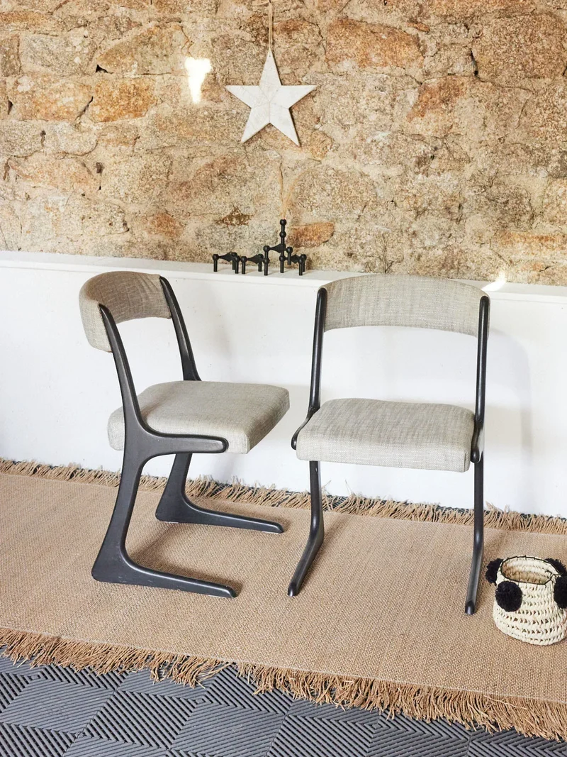 Alma, la paire de chaises Baumann N°1384