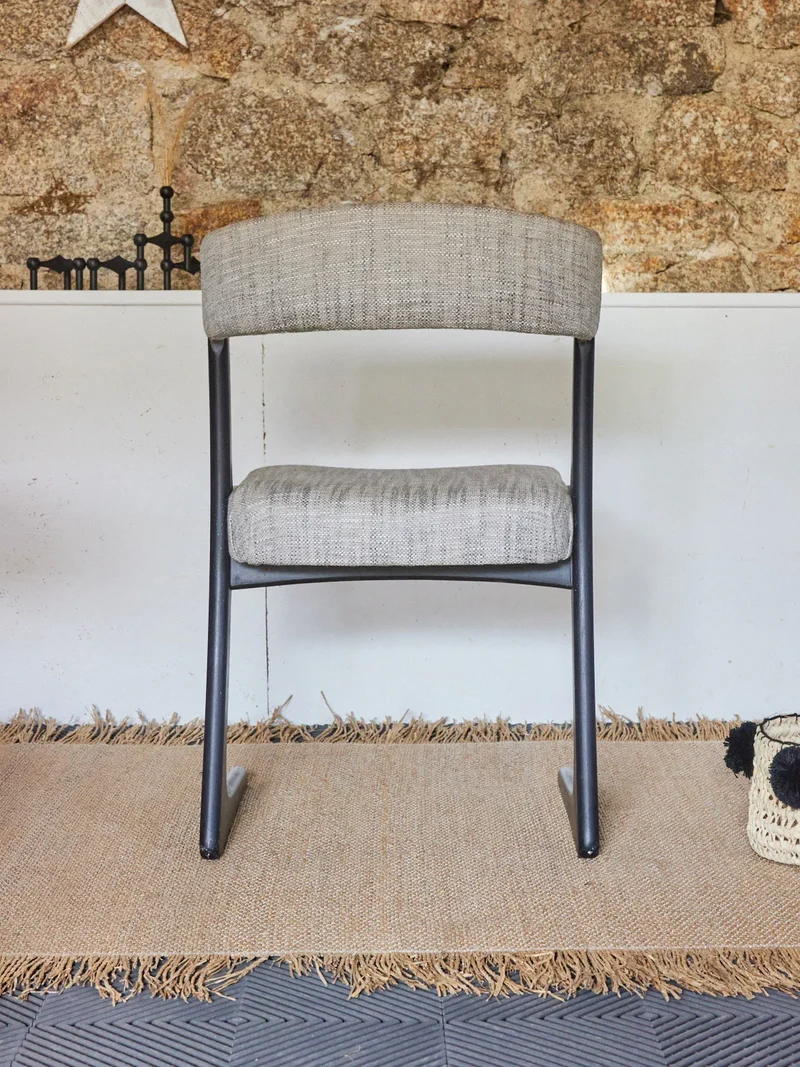 Alma, la paire de chaises Baumann N°1384