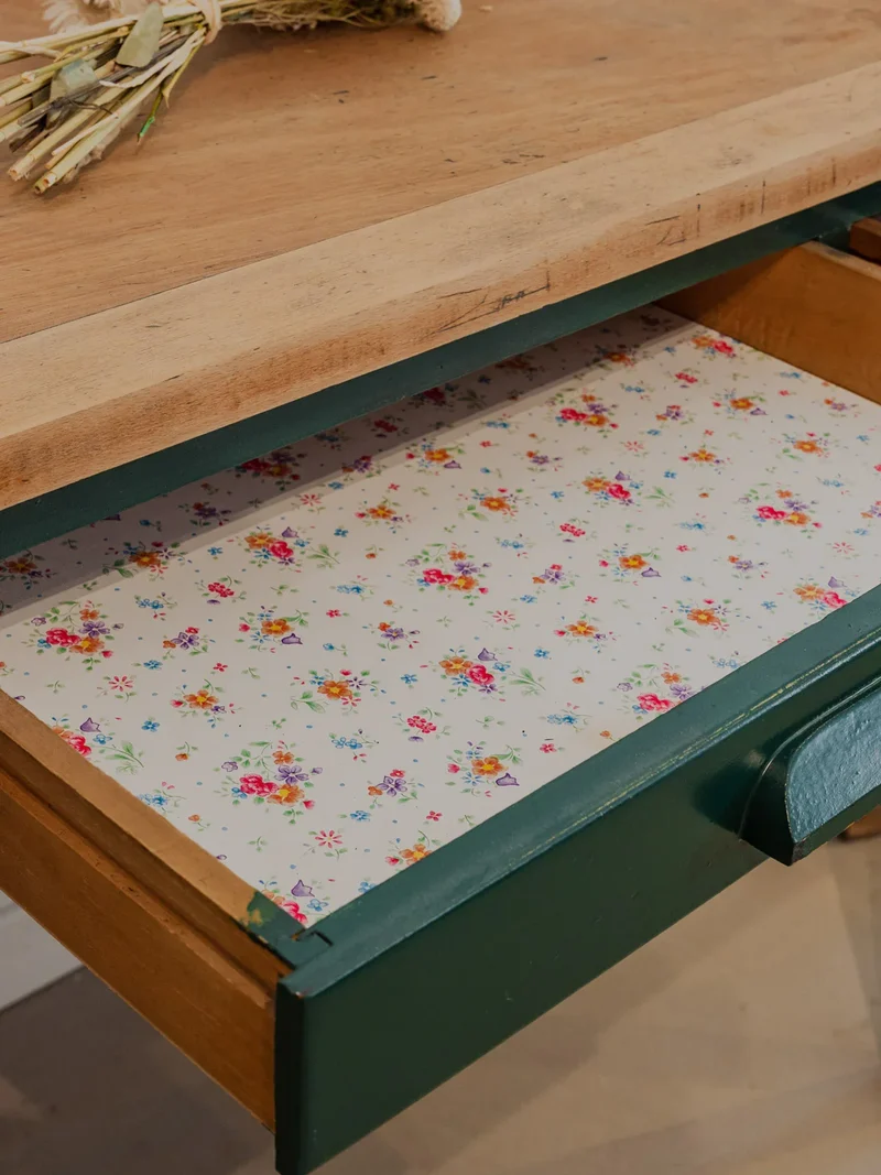 Edouard, le bureau enfant en bois vert sapin N°665