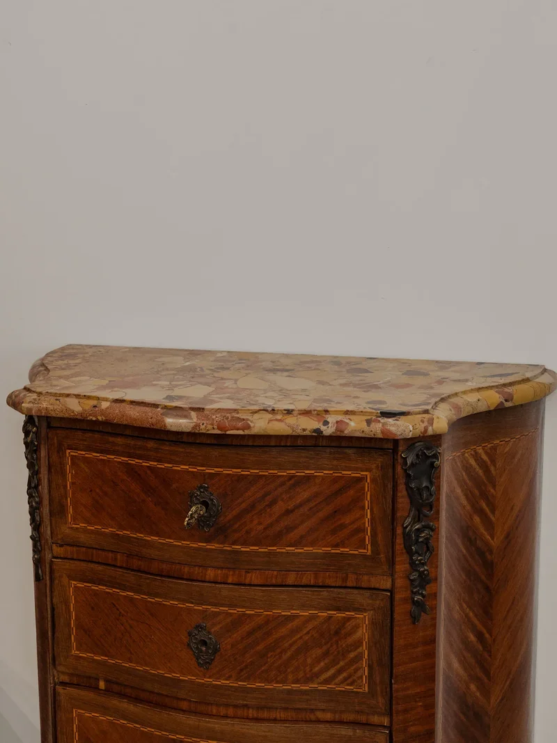 Francine, la table d'appoint en bois et marbre N°863