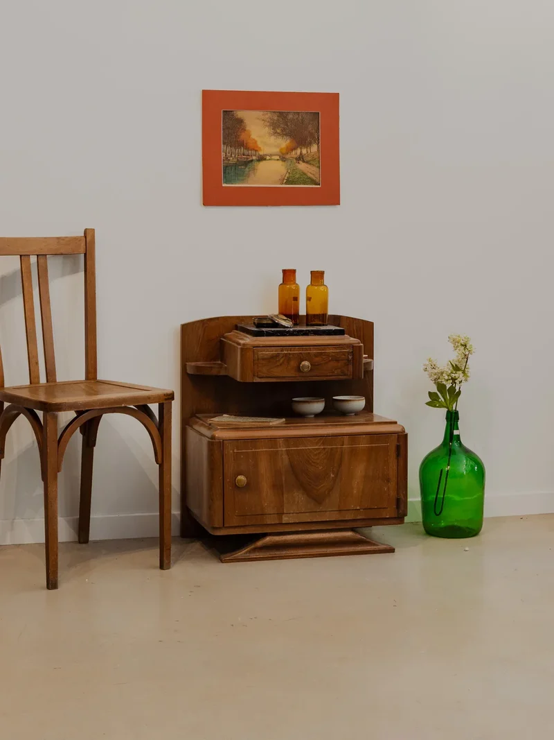 Odile, la table de chevet Art Déco en bois N°1297