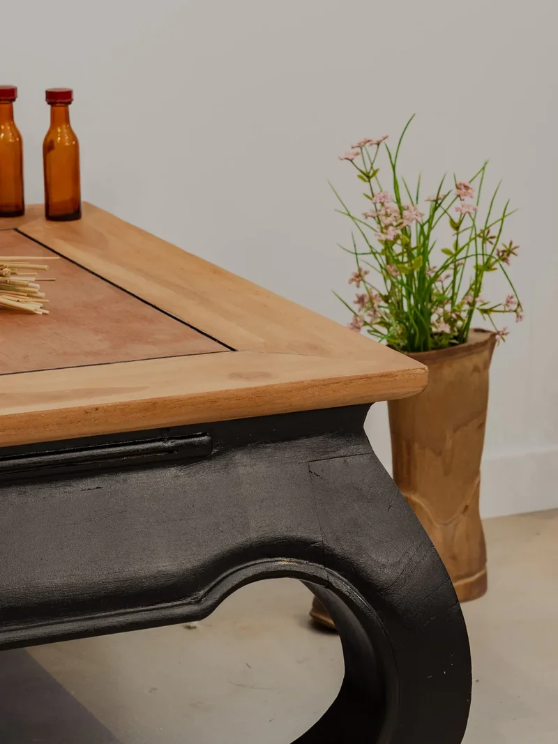 Léonie, la table basse opium en bois N°880