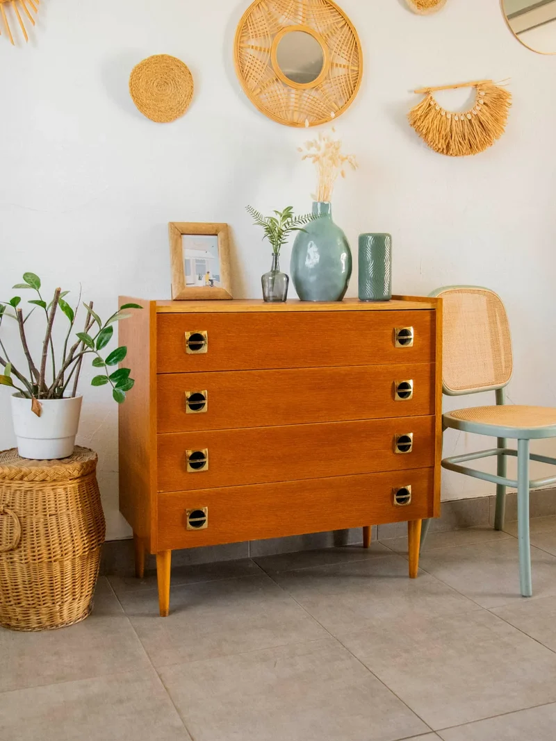 Garance, la commode sixties en bois N°587