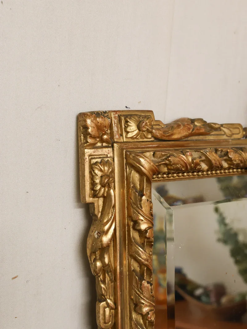 Georges, le miroir baroque en bois sculpté N°1115