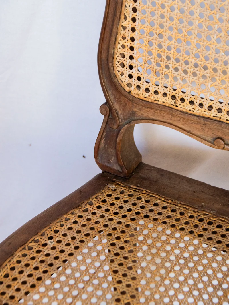 Claude, la chaise en bois et cannage N°1101