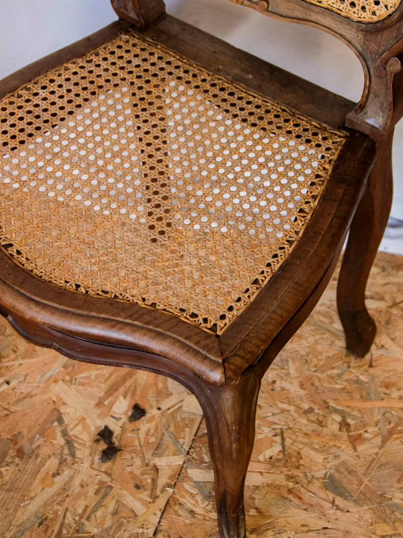 Claude, la chaise en bois et cannage N°1101