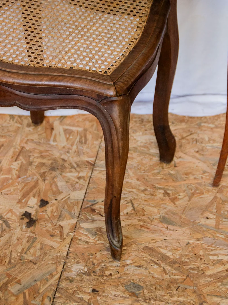 Claude, la chaise en bois et cannage N°1101
