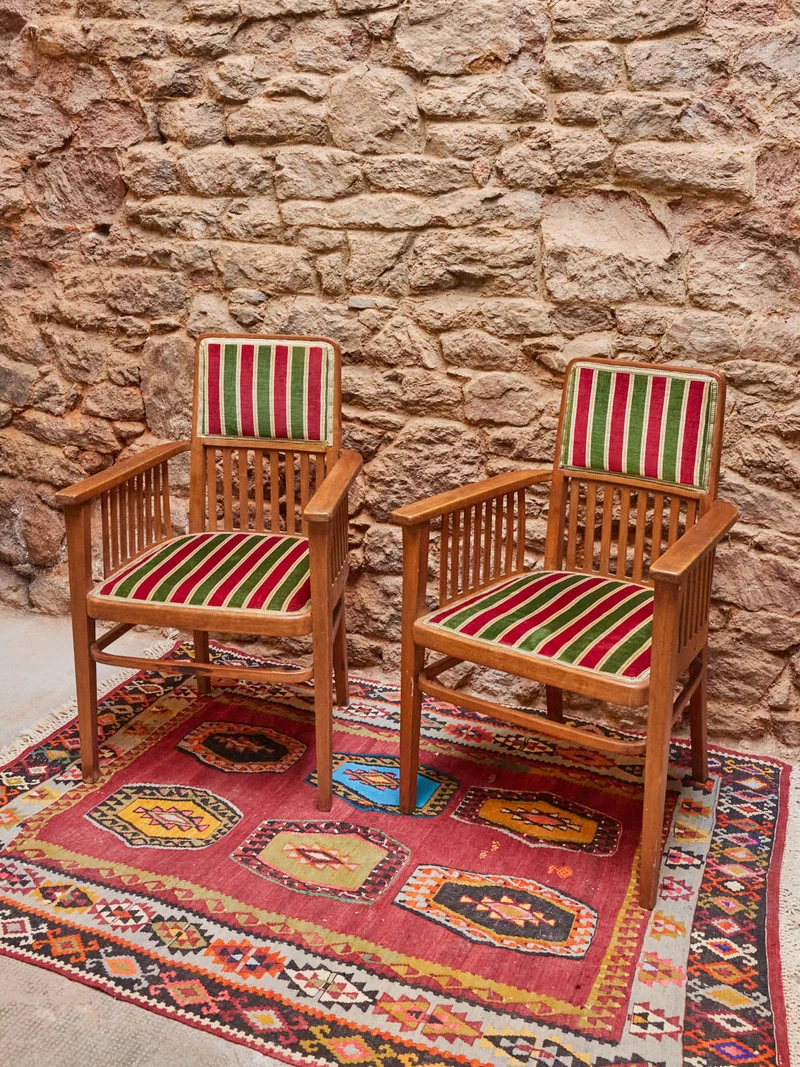 Ernest, la paire de fauteuils années 30 N°809