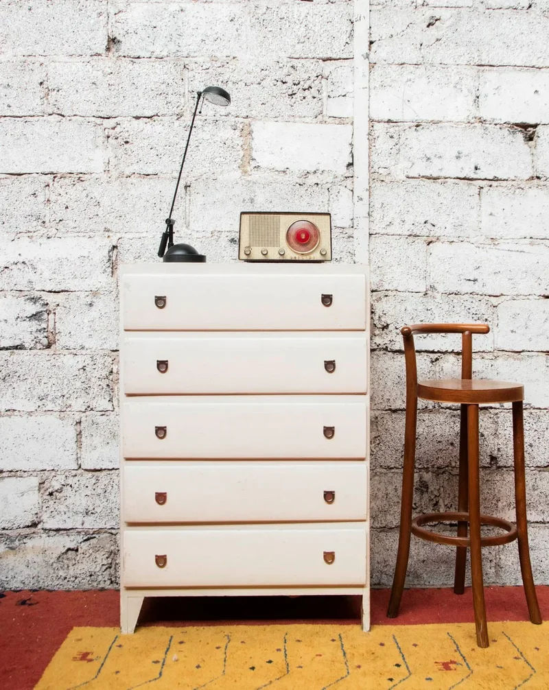 Garance, la grande commode blanche N°535