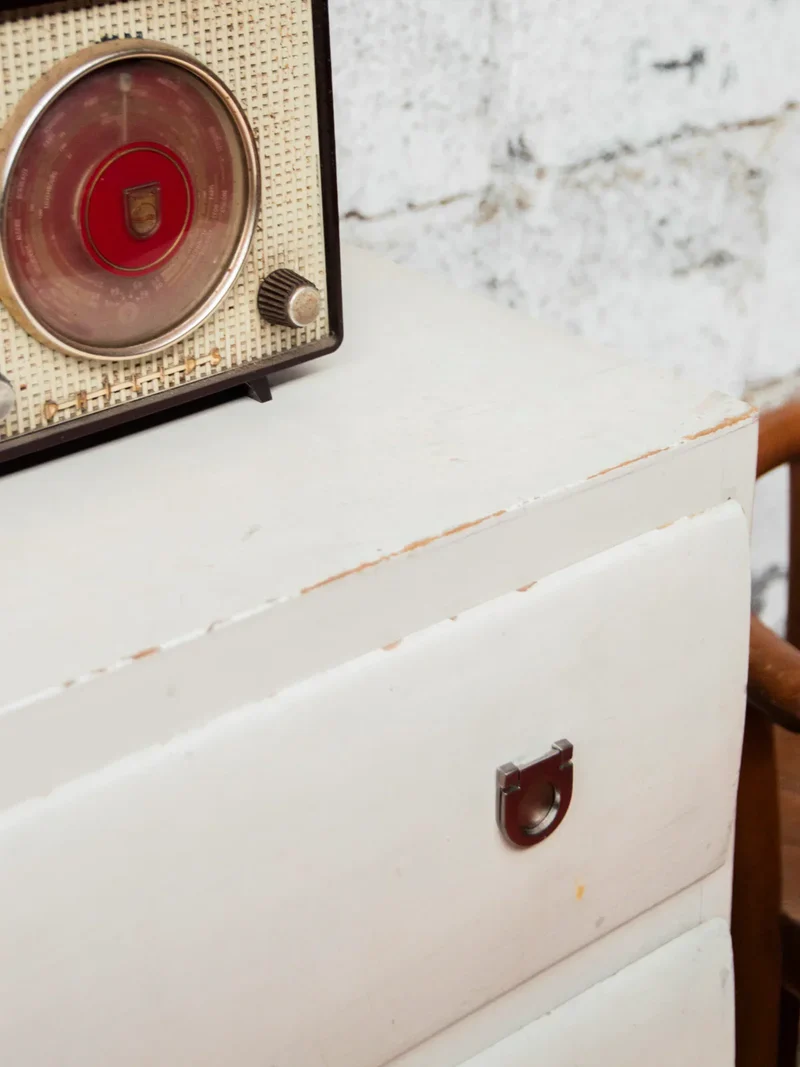 Garance, la grande commode blanche N°535