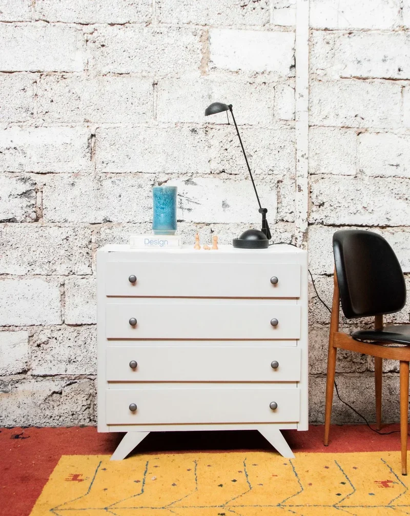 Olga, la commode en bois blanche N°416