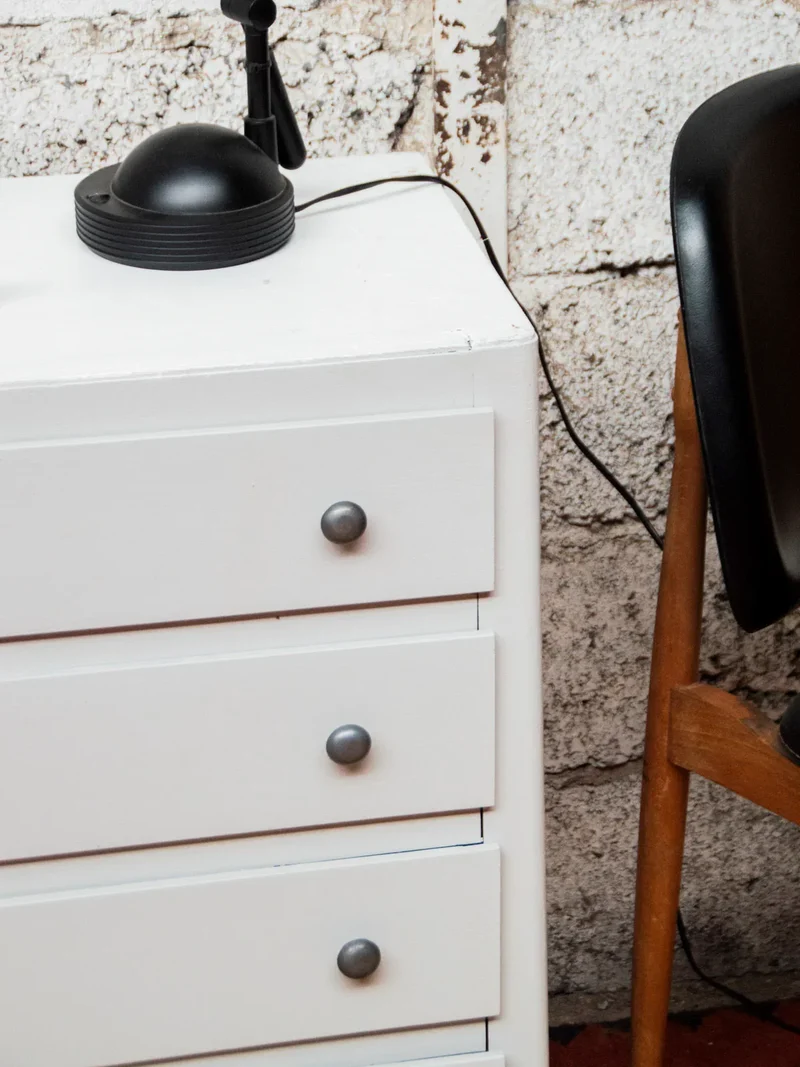Olga, la commode en bois blanche N°416