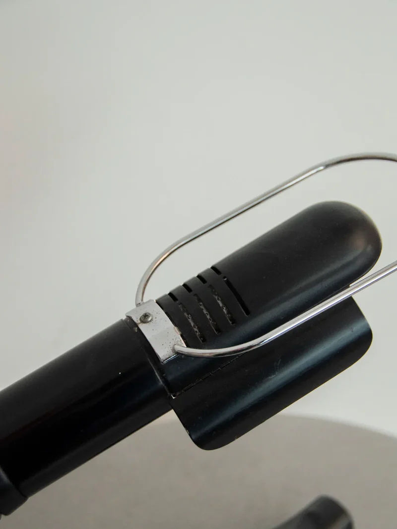 Julia, la lampe à bras noir Targetti N°857