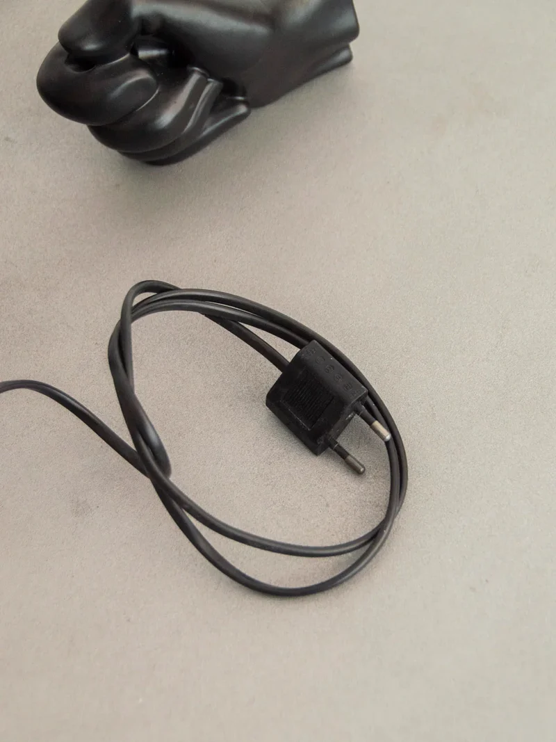 Julia, la lampe à bras noir Targetti N°857