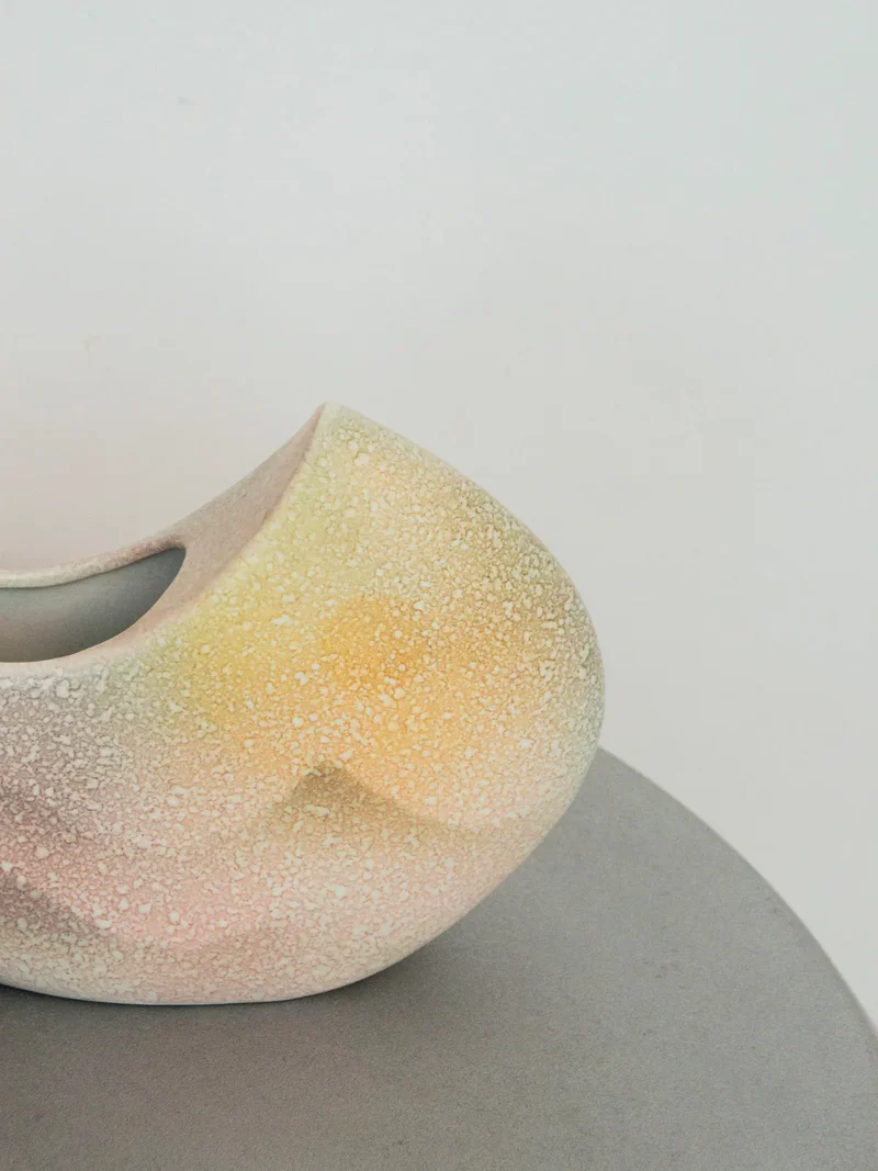 Edmond, le vase en porcelaine coloré N°154