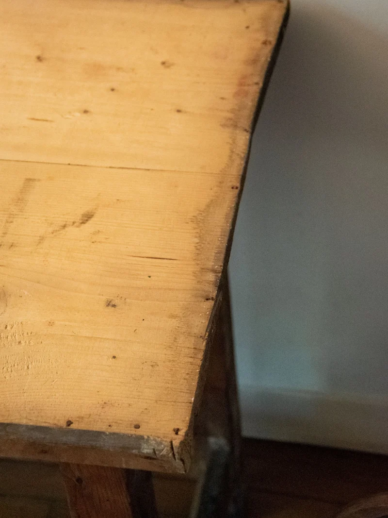 Romy, la table à manger établi N°681