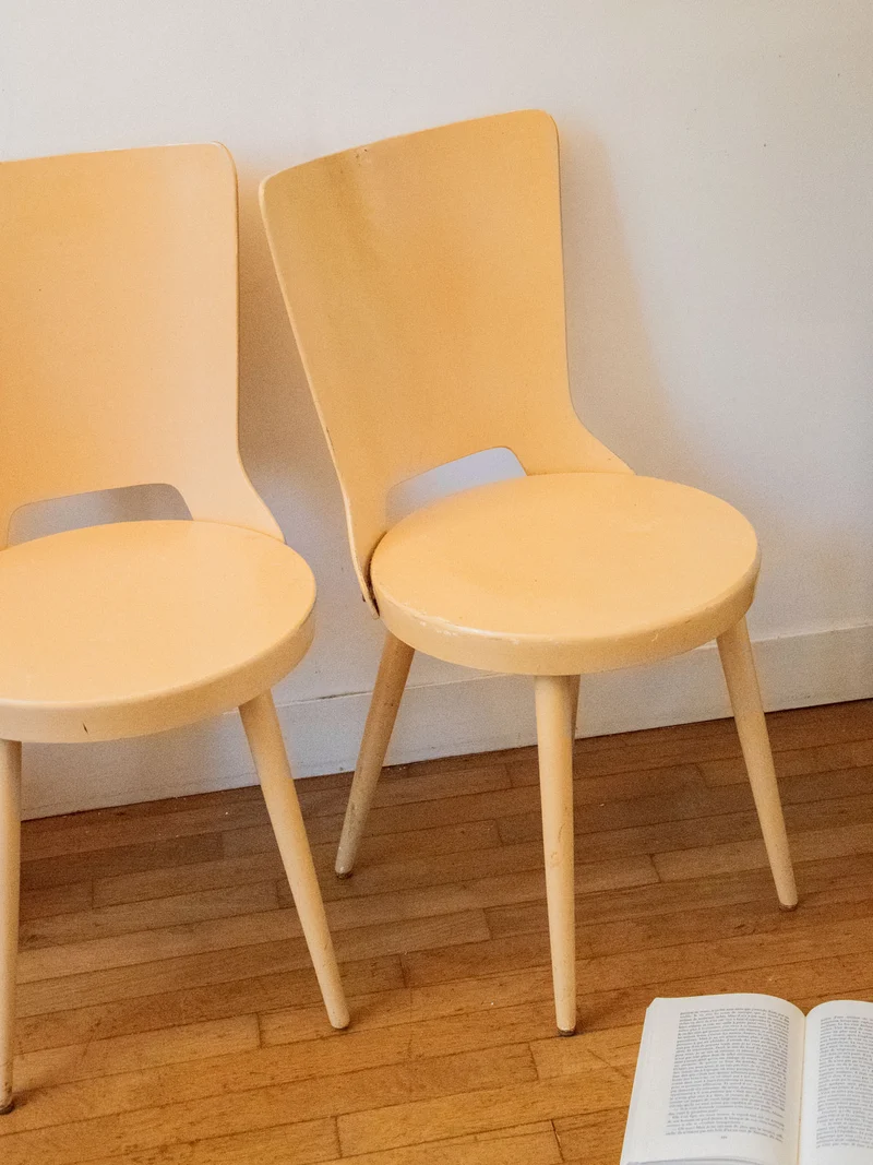 Alma, la paire de chaises bistrot modèle Dove N°1361
