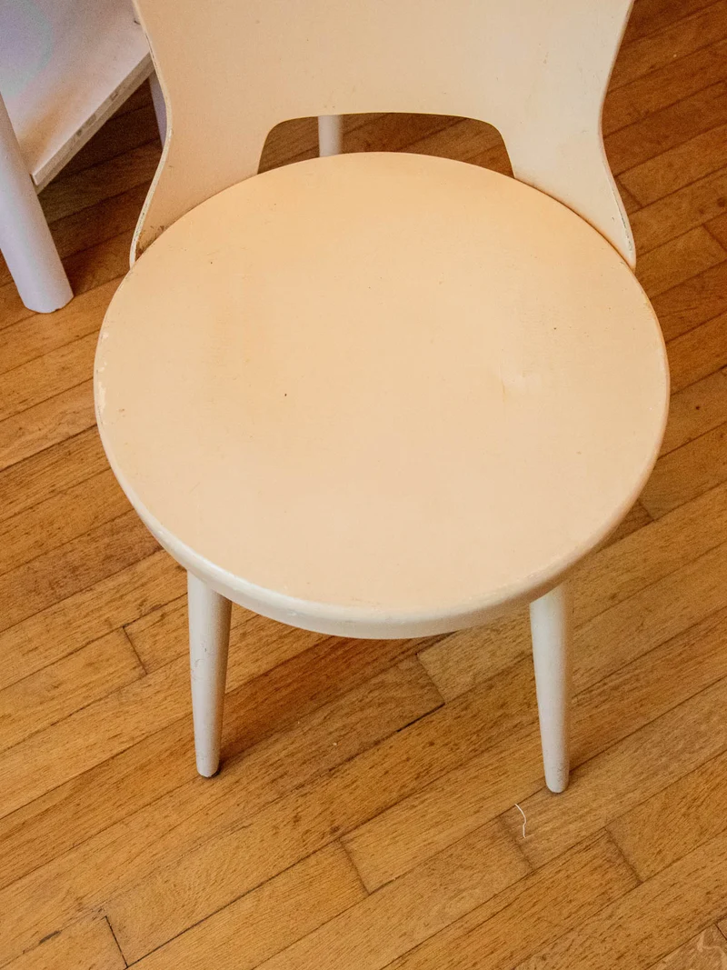 Alma, la paire de chaises bistrot modèle Dove N°1361