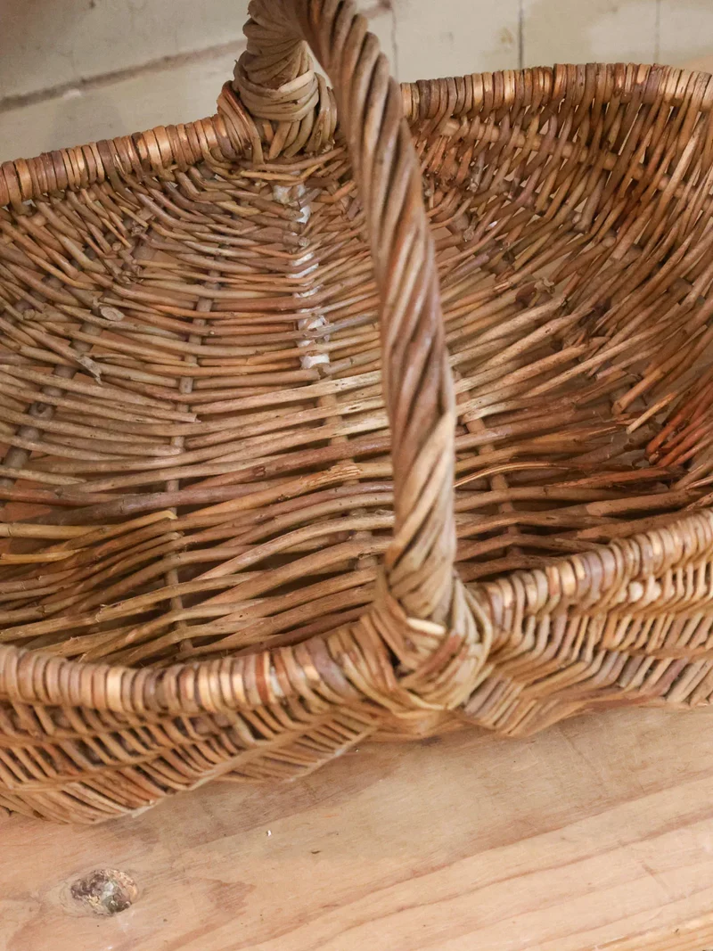 Ambroise, le panier en osier tressé N°831
