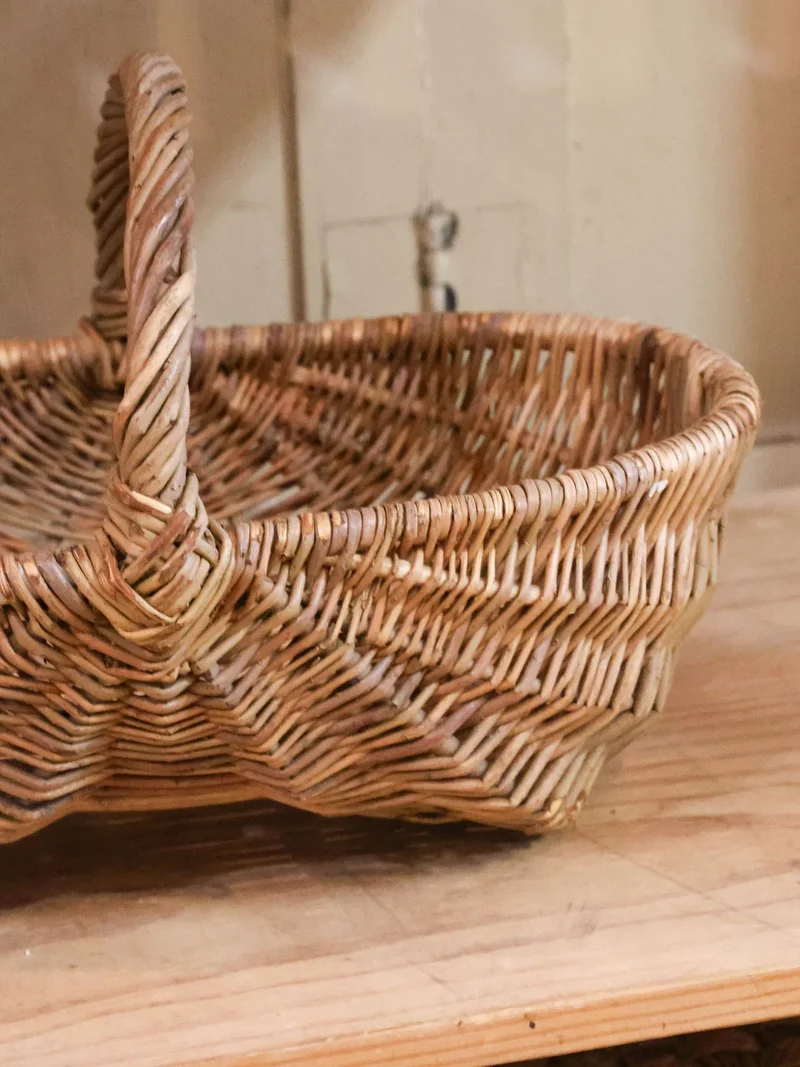 Ambroise, le panier en osier tressé N°831