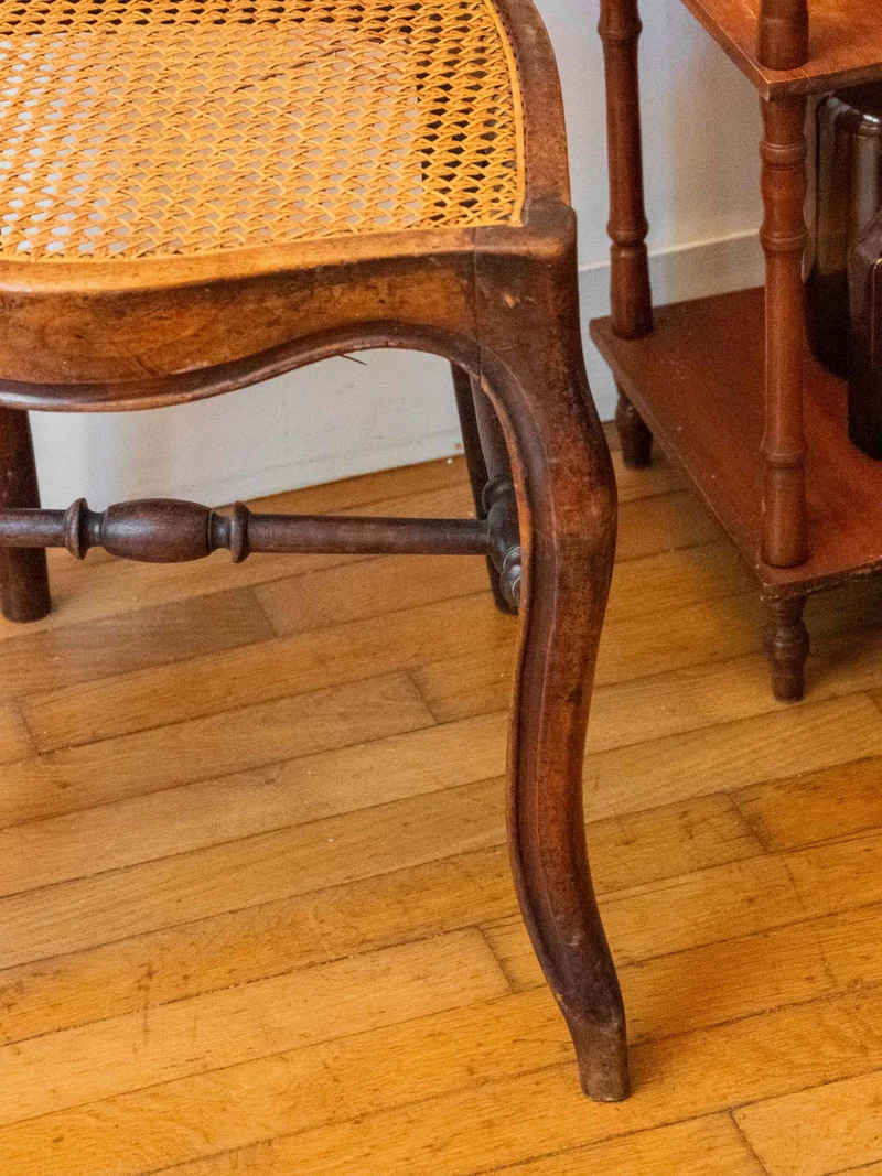 Claude, la chaise en cannage N°1056