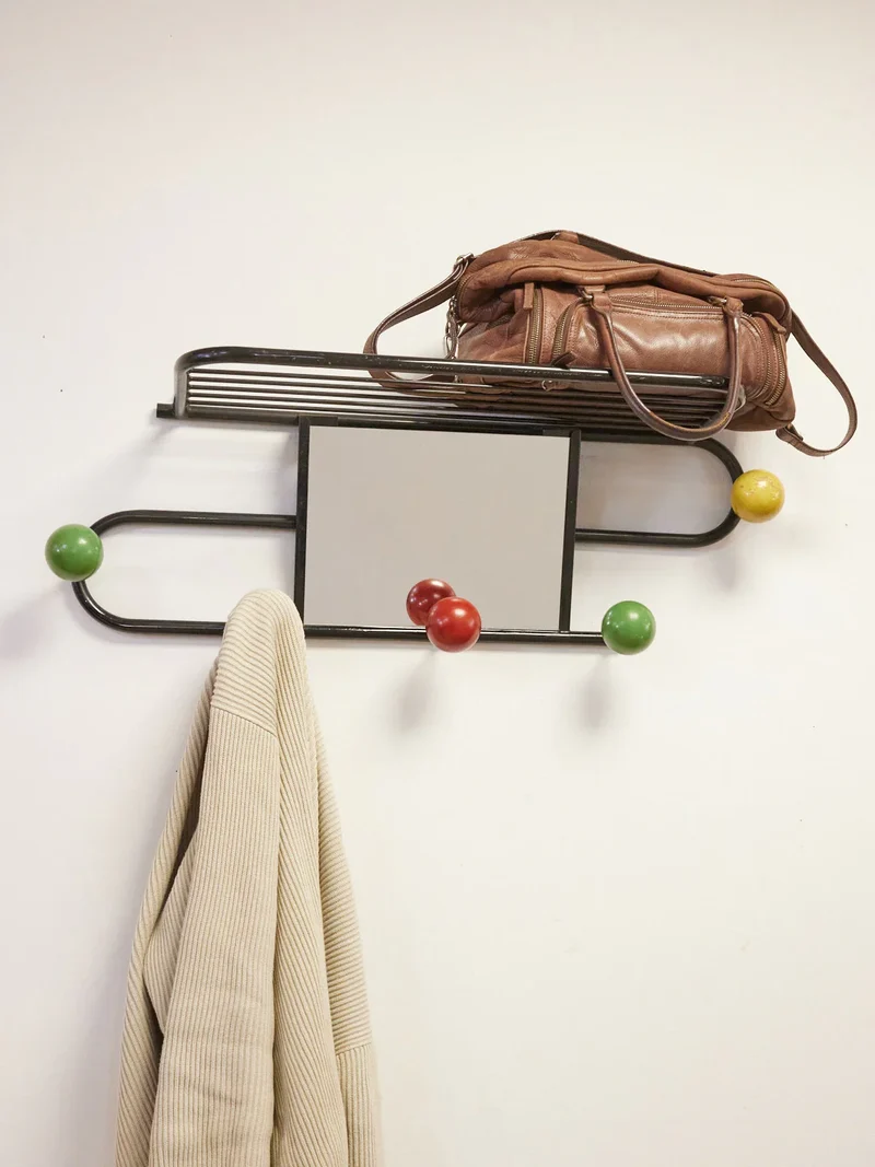 Charlie, le porte-manteau coloré N°201