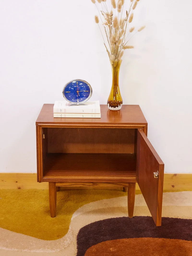 Maïa, la table de chevet scandinave en bois N°702
