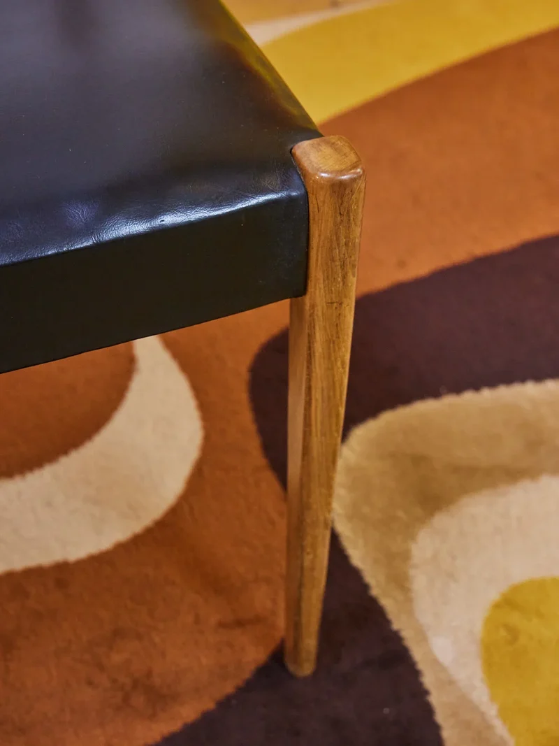 Alma, le lot de 6 chaises scandinaves en bois N°1404