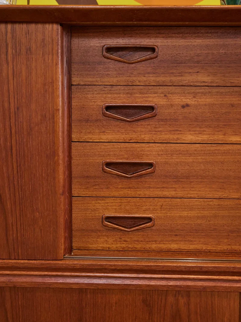 Gustave, le grand buffet scandinave en teck N°551