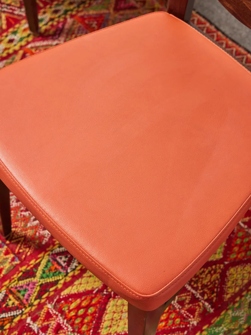 Alma, le lot de 6 chaises en bois N°1366