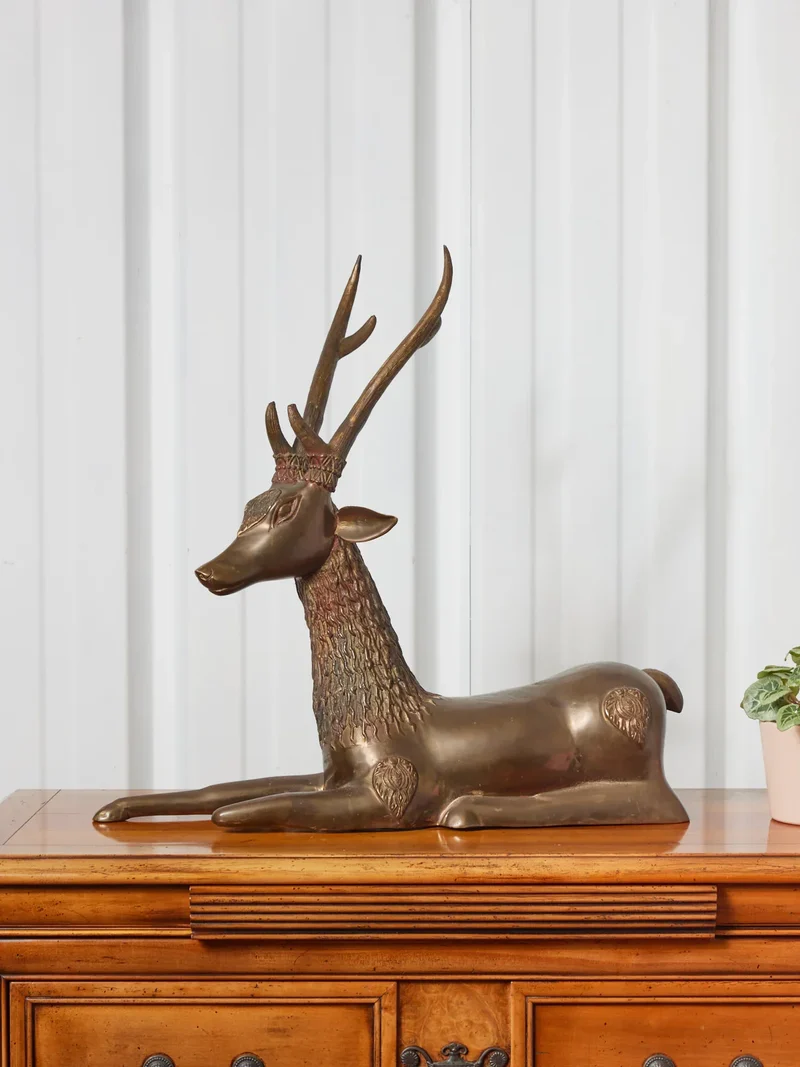 Alix, le cerf en bronze N°628