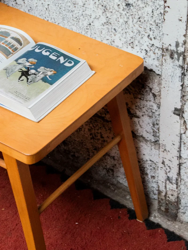 Edouard, le bureau pour enfant en bois clair N°605