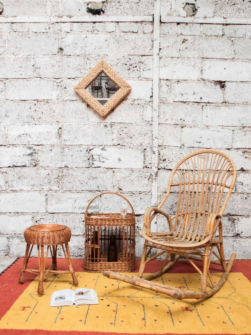 Alibert, le grand rocking-chair en rotin N°70