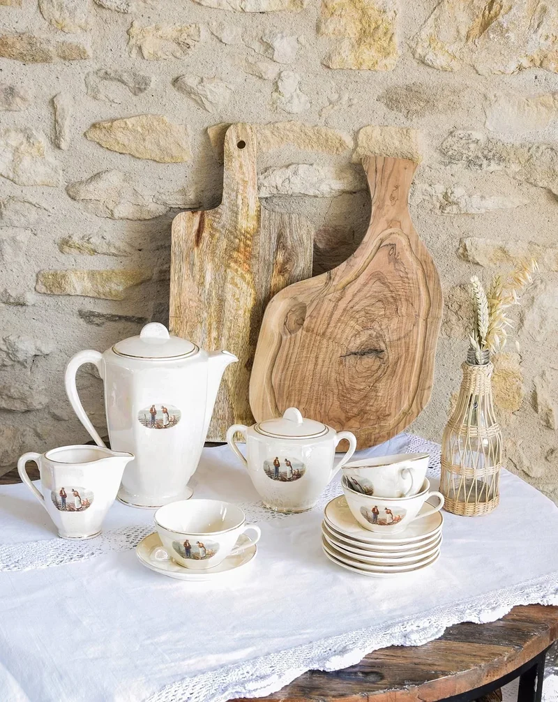 Léandre, le service à café en porcelaine N°10