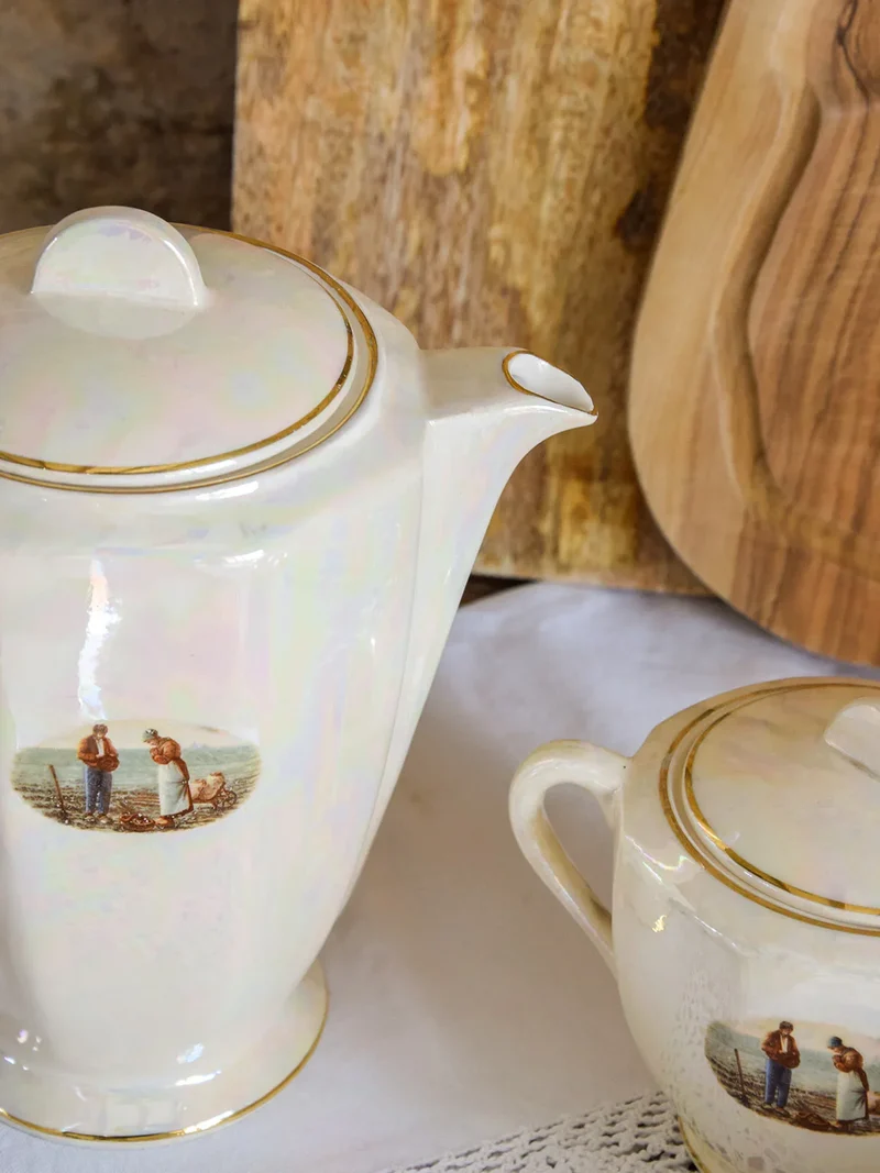 Léandre, le service à café en porcelaine N°10