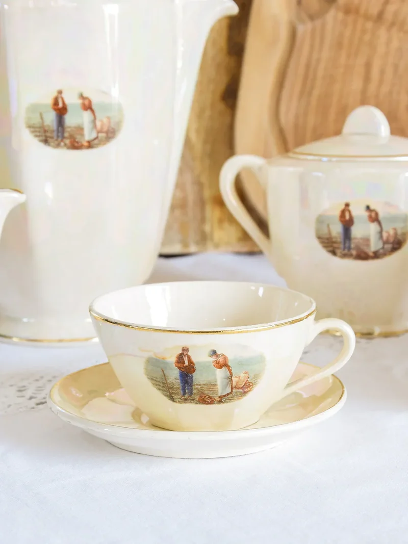 Léandre, le service à café en porcelaine N°10