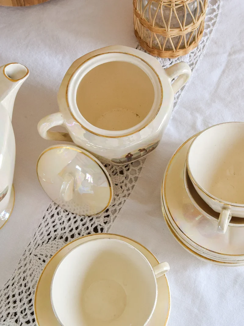 Léandre, le service à café en porcelaine N°10