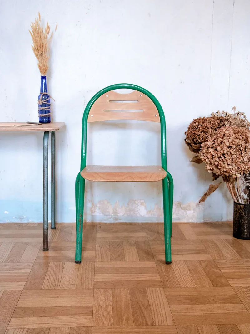 Ernestine, la chaise pour enfant en bois et métal N°312