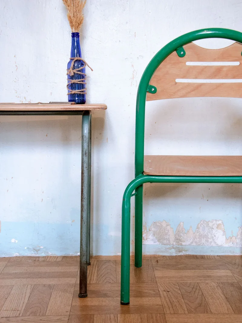 Ernestine, la chaise pour enfant en bois et métal N°312