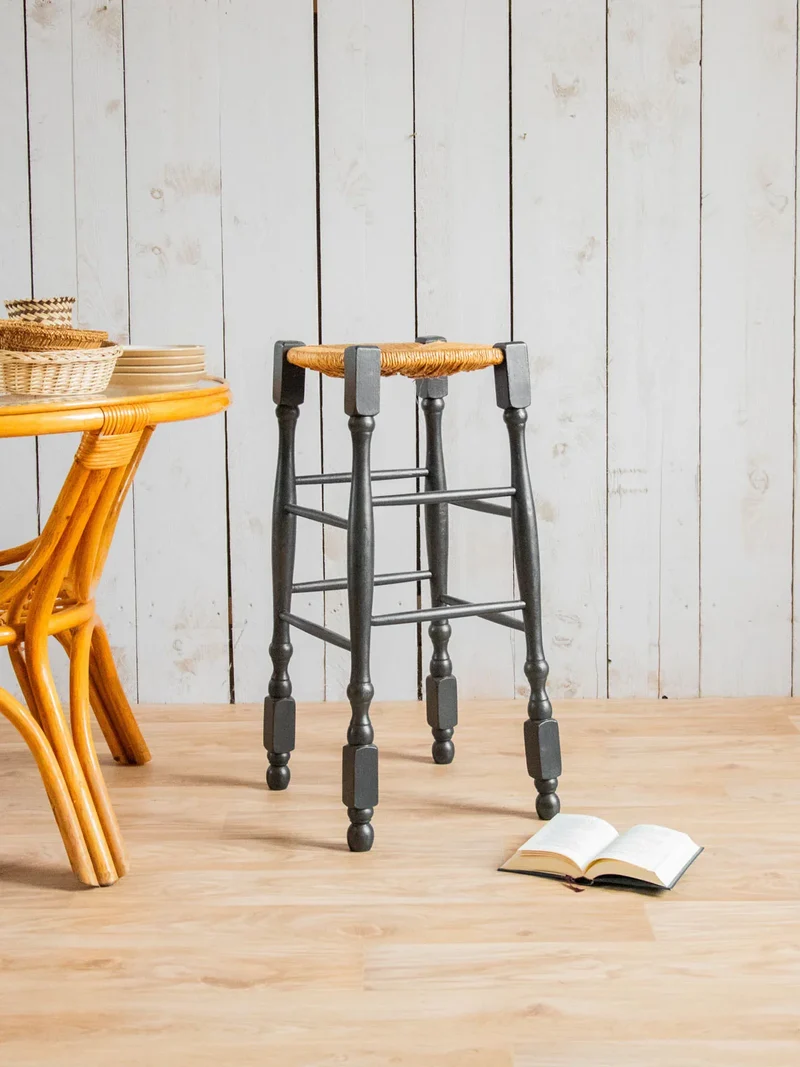Gaston, le tabouret de bar en bois N°141