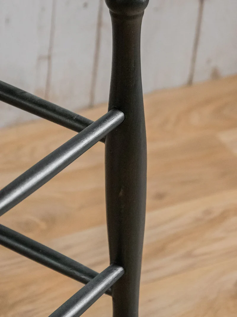 Gaston, le tabouret de bar en bois N°141