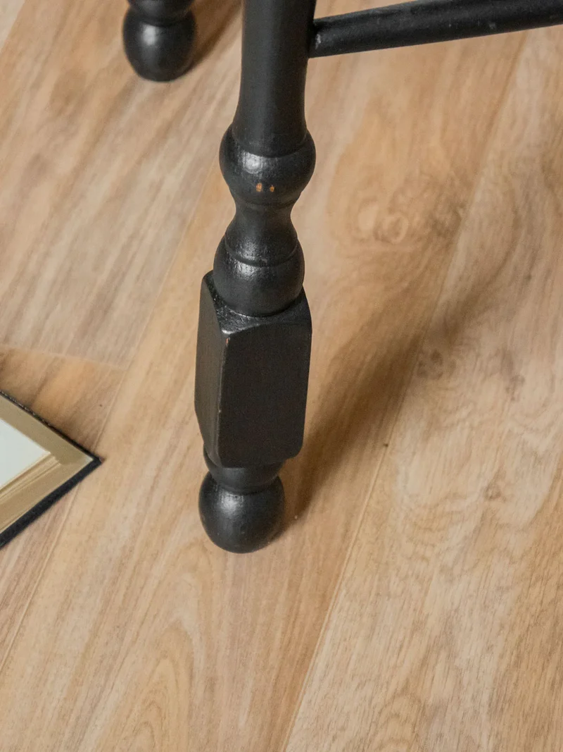 Gaston, le tabouret de bar en bois N°141