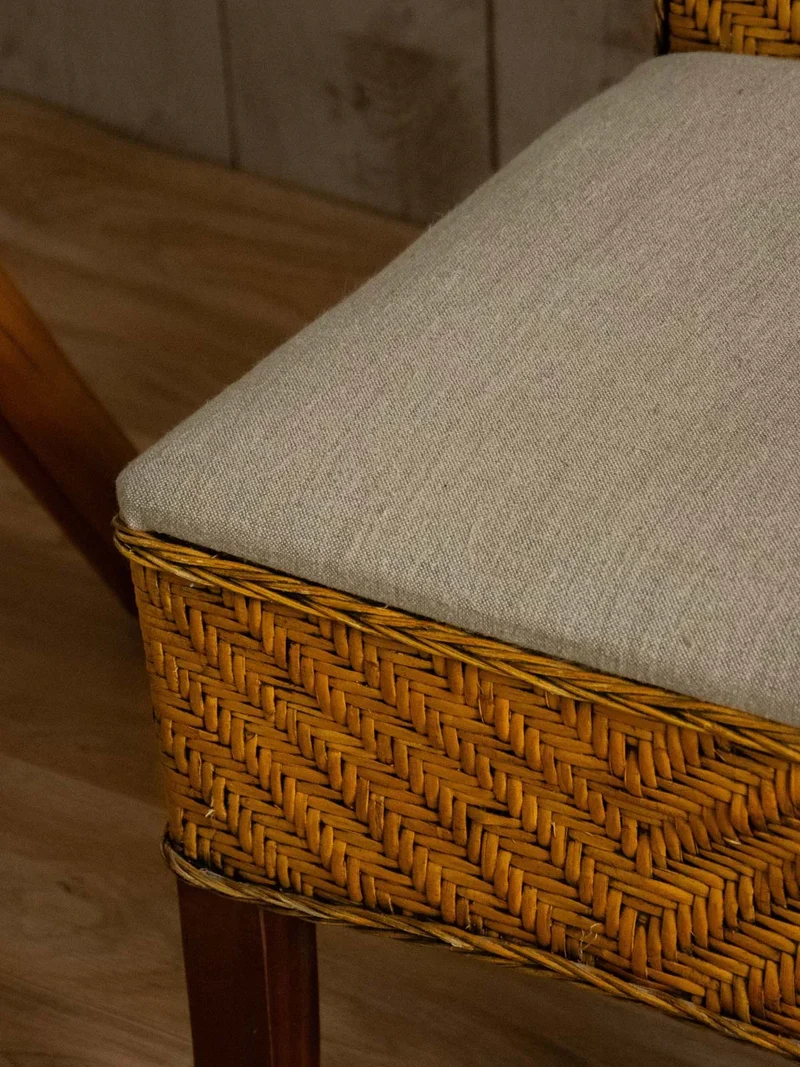 Claude, la paire de chaises en rotin tressé N°1036