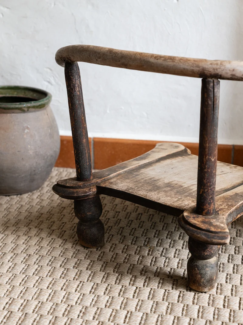 Ernestine, la chaise baoulé en bois N°297