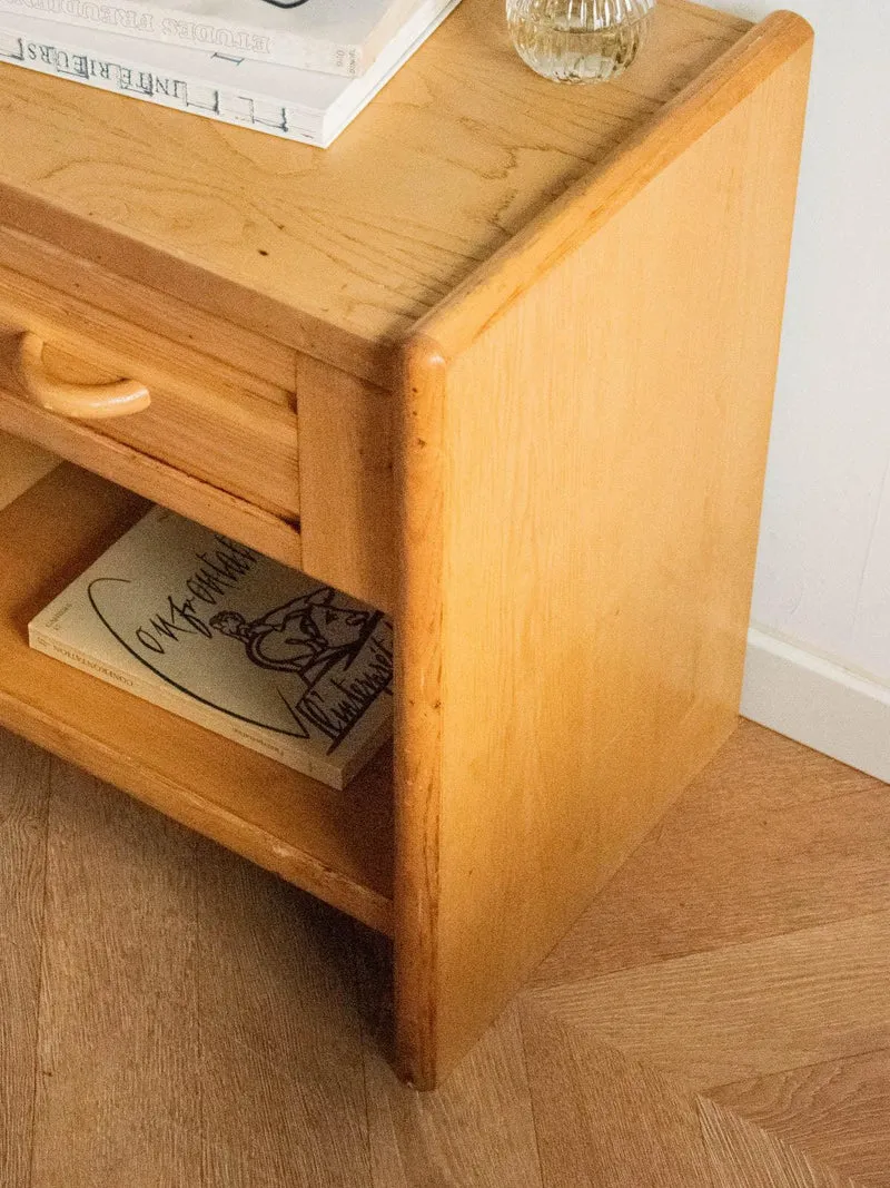 Maïa, la table de chevet Gautier en bois N°686