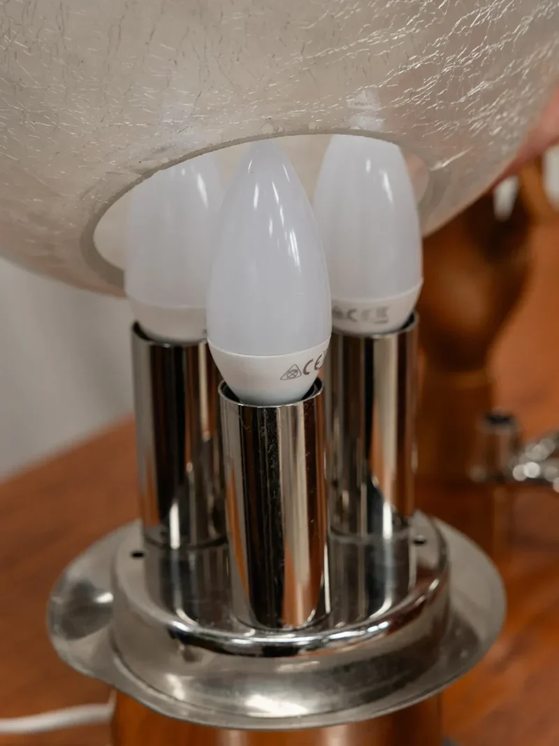 Julia, la lampe à poser chromée N°400