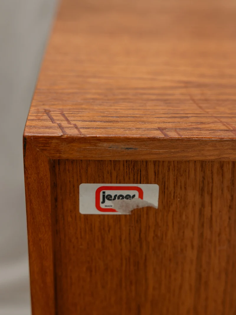 Gustave, le buffet en bois Jesper N°597