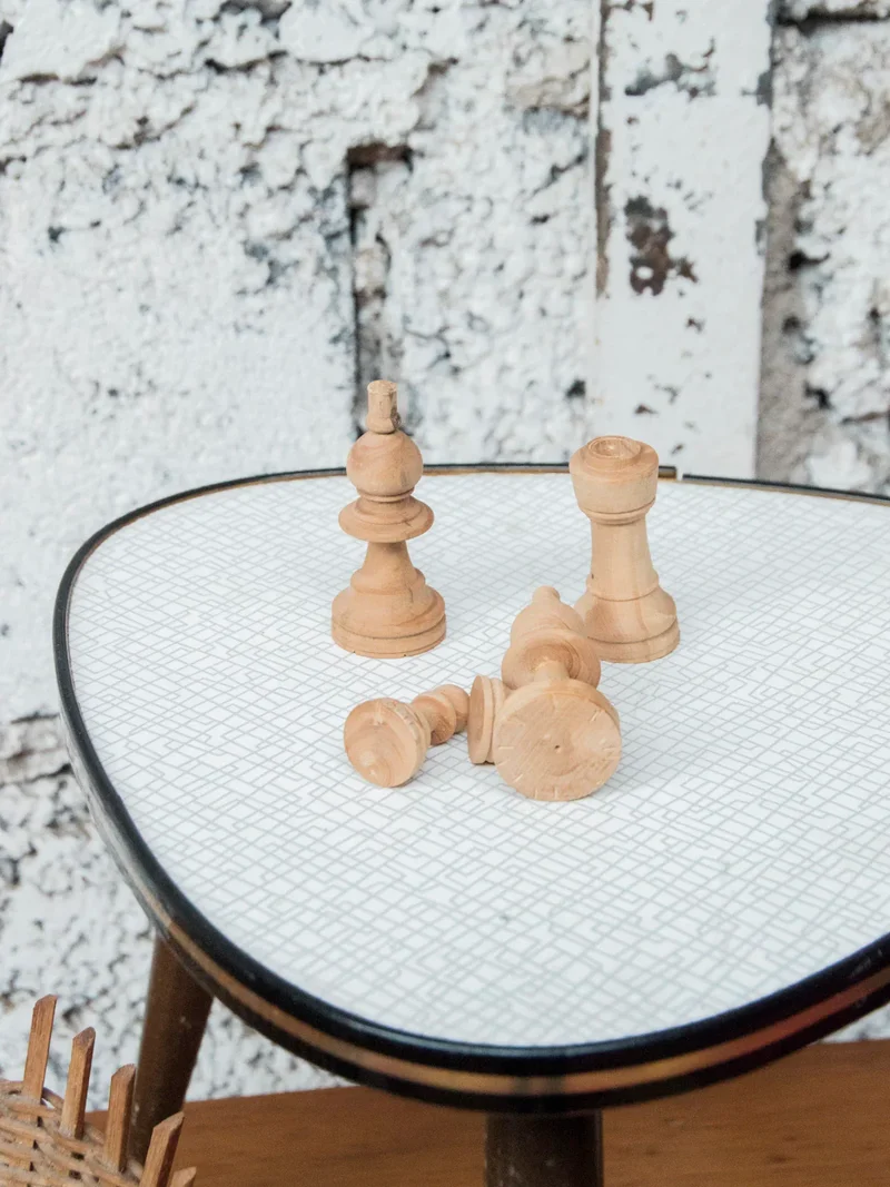 Hanna, la petite table tripode en bois N°1252