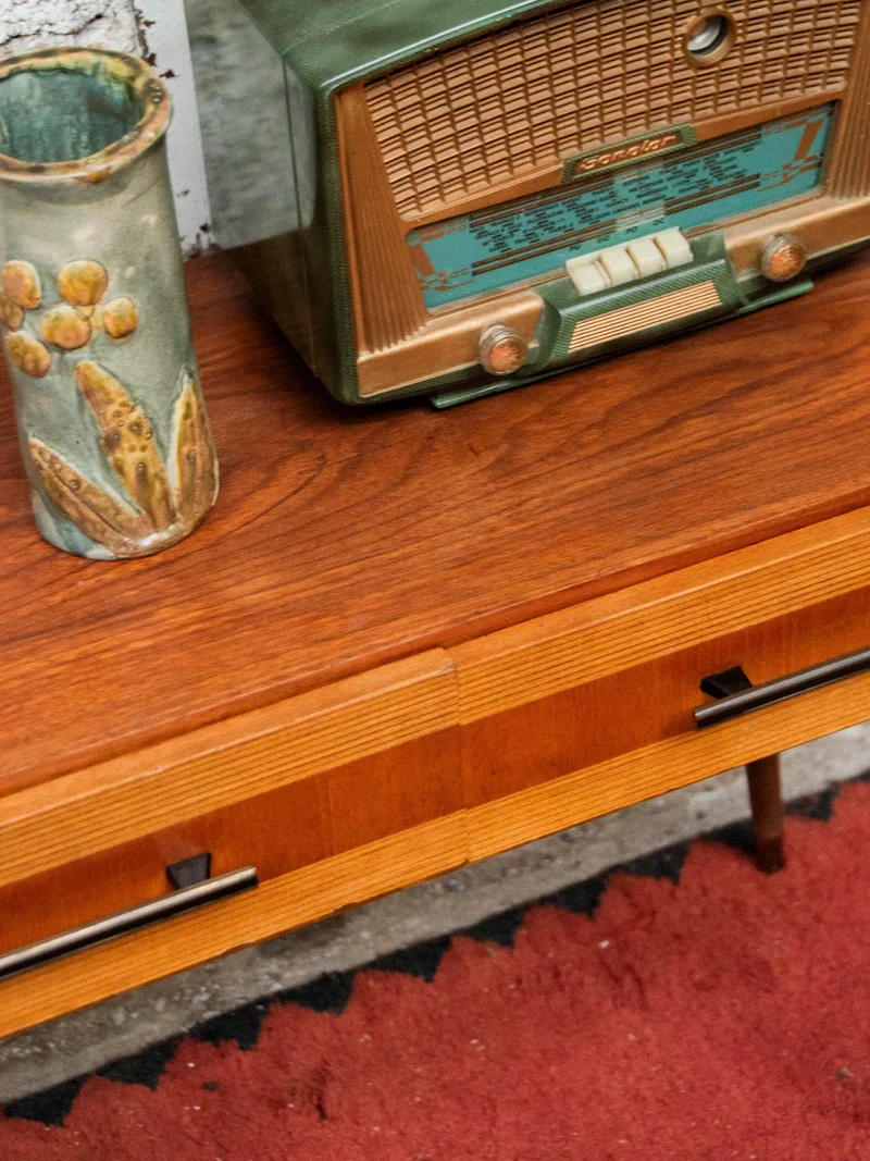 Hanna, la table d'appoint scandinave en bois N°1254